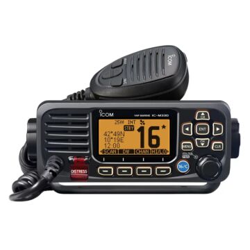 IC-M330GE Marine (w/GPS) VHF radio incl.  INT/Basel channels, ATIS, DSC, IPX7 (with DC cable / Mobile bracket / Knob bolt / Mic hanger)